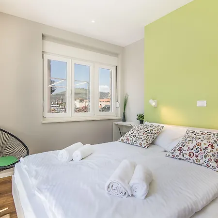 4 Elements Old Town Views Konukevi Trogir