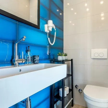 4 Elements Old Town Views Pensionat 4*