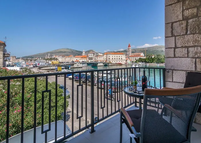 4 Elements Old Town Views 4*