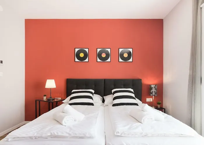 4 Elements Old Town Views Πανσιόν Τρογκίρ