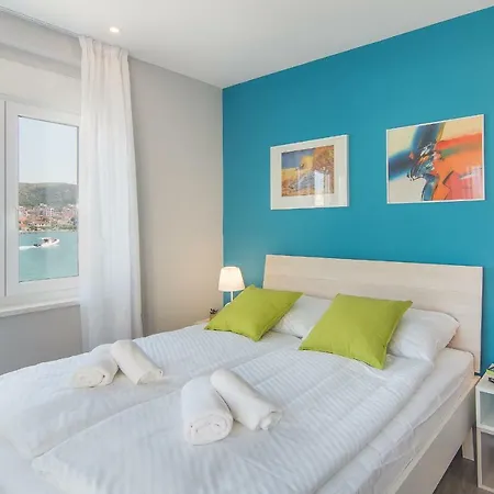 4 Elements Old Town Views Pensionat Trogir