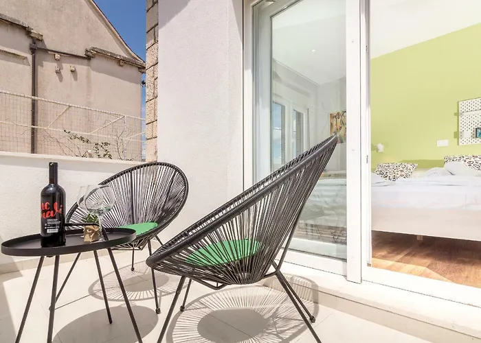 4 Elements Old Town Views Pensionat Trogir